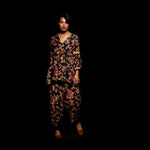 Load image into Gallery viewer, The Anika Top And Keya Pants Set. - Black Floral.
