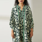 Load image into Gallery viewer, JGDVIAMSS21-9- Green Floral Top, Kaftan and Pants Set.
